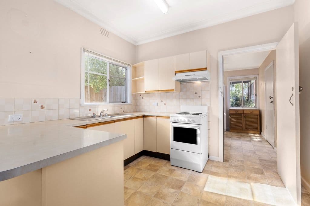 16 Stewart Terrace, Macleod VIC 3085, Macleod - Thumbnail 2