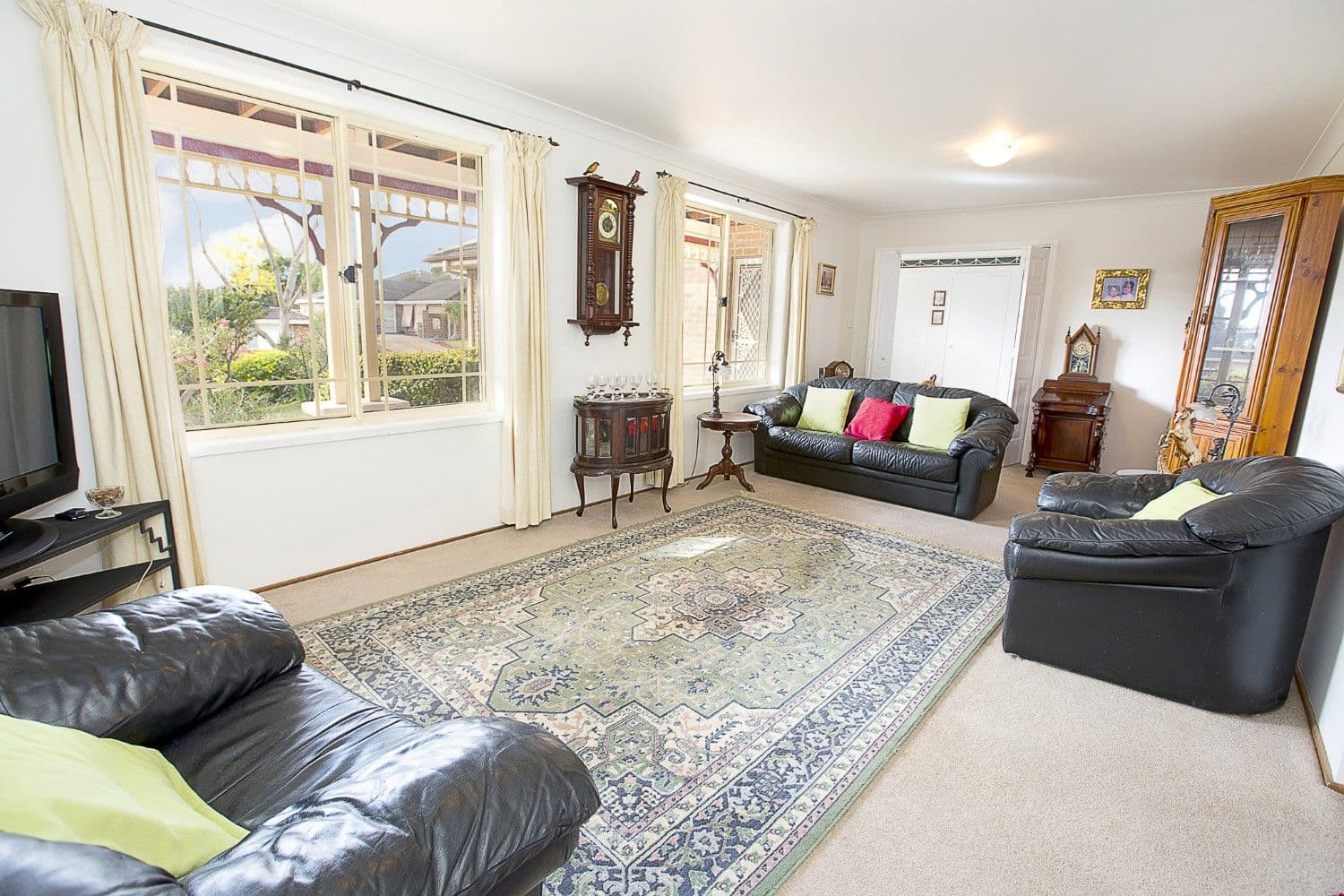 9 Lily Court, Glenmore Park - Thumbnail 3
