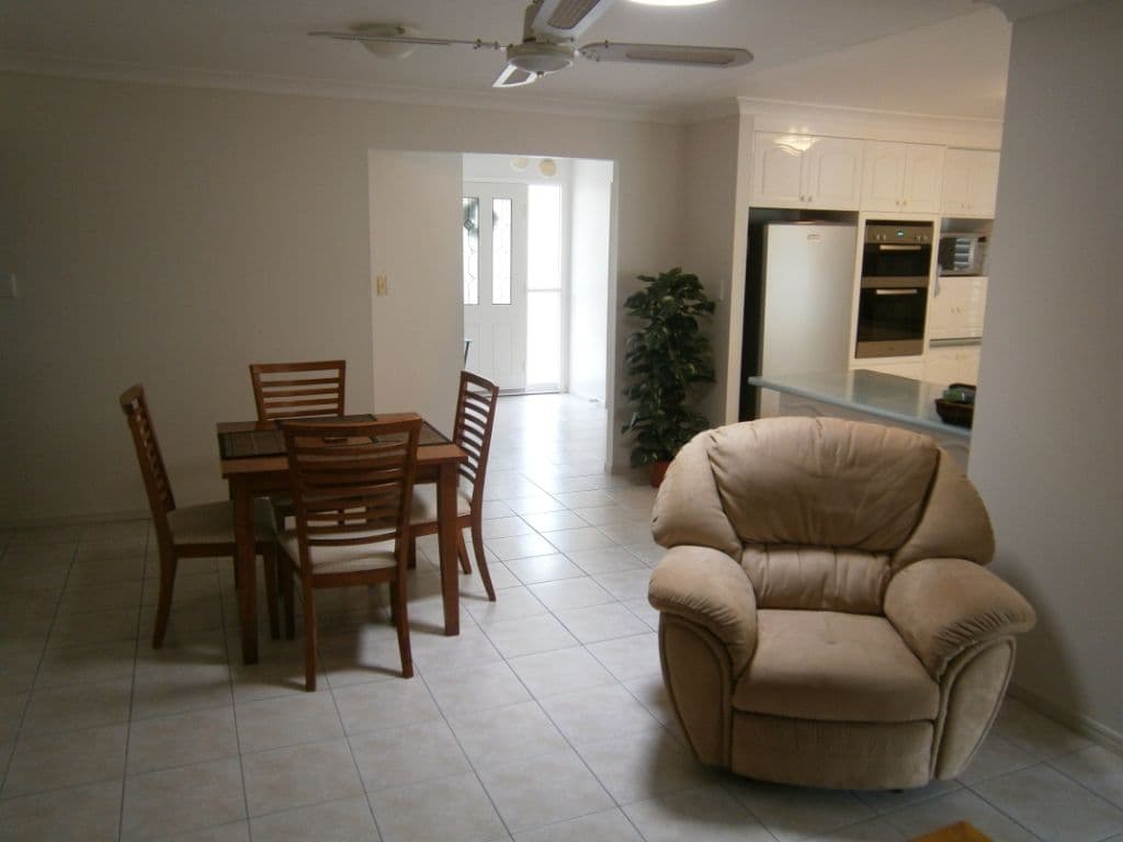15 Michigan Crescent, PARKINSON QLD 4115, Parkinson - Thumbnail 8