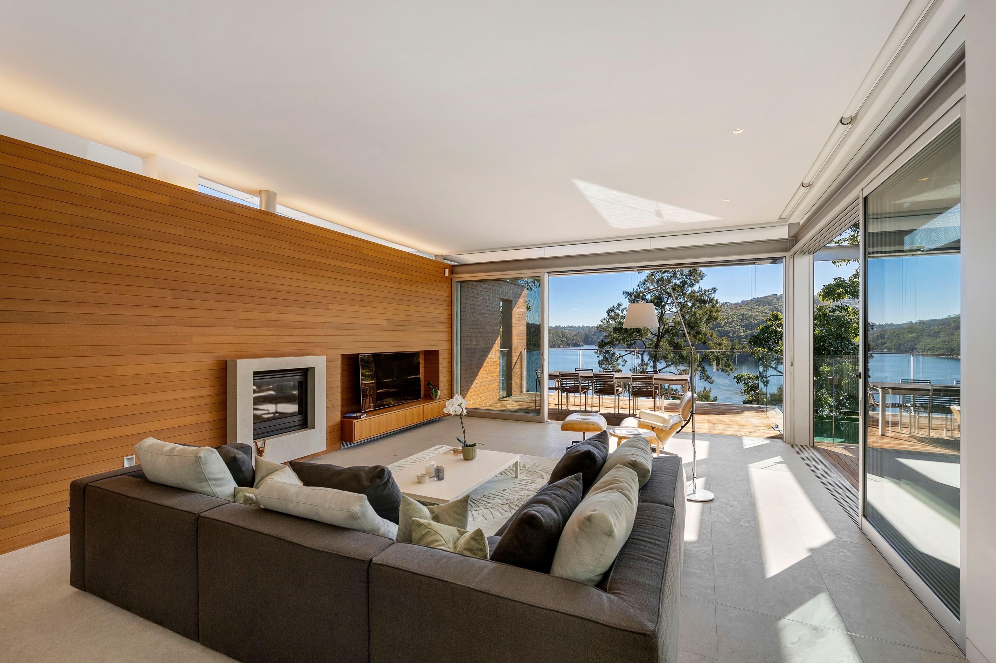 351 Edinburgh Road, Castlecrag NSW 2068, Castlecrag - Thumbnail 2