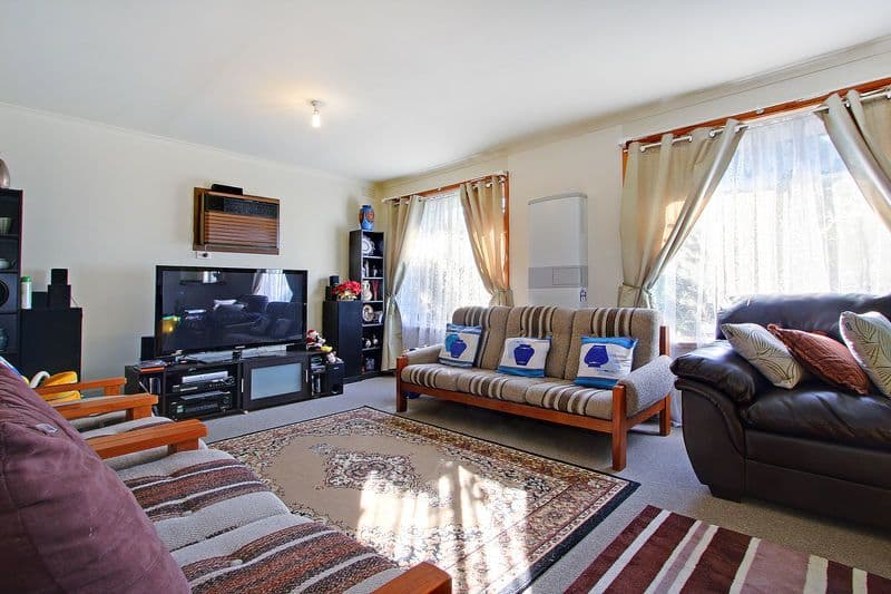 12 Carramar Street, MORNINGTON VIC 3931, Mornington - Thumbnail 5