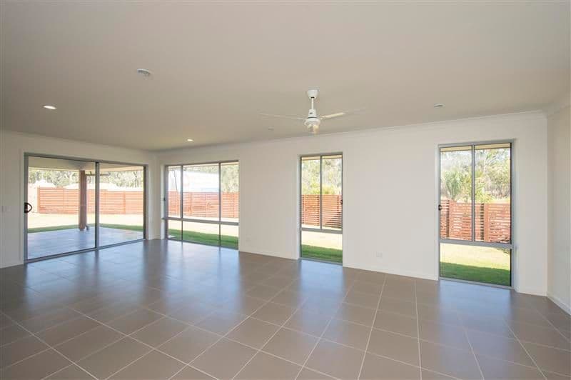 59 Cornforth Crescent, KIRKWOOD QLD 4680, Kirkwood - Thumbnail 4