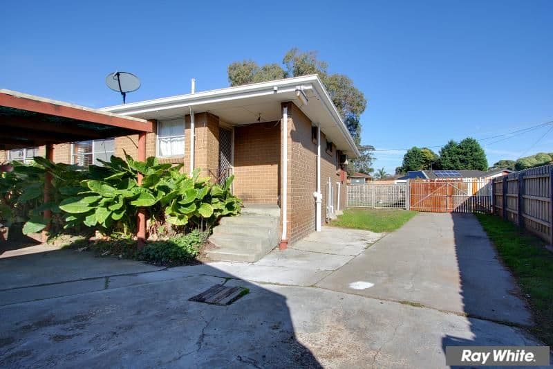 49 Illowa Street, MORNINGTON VIC 3931, Mornington - Thumbnail 2