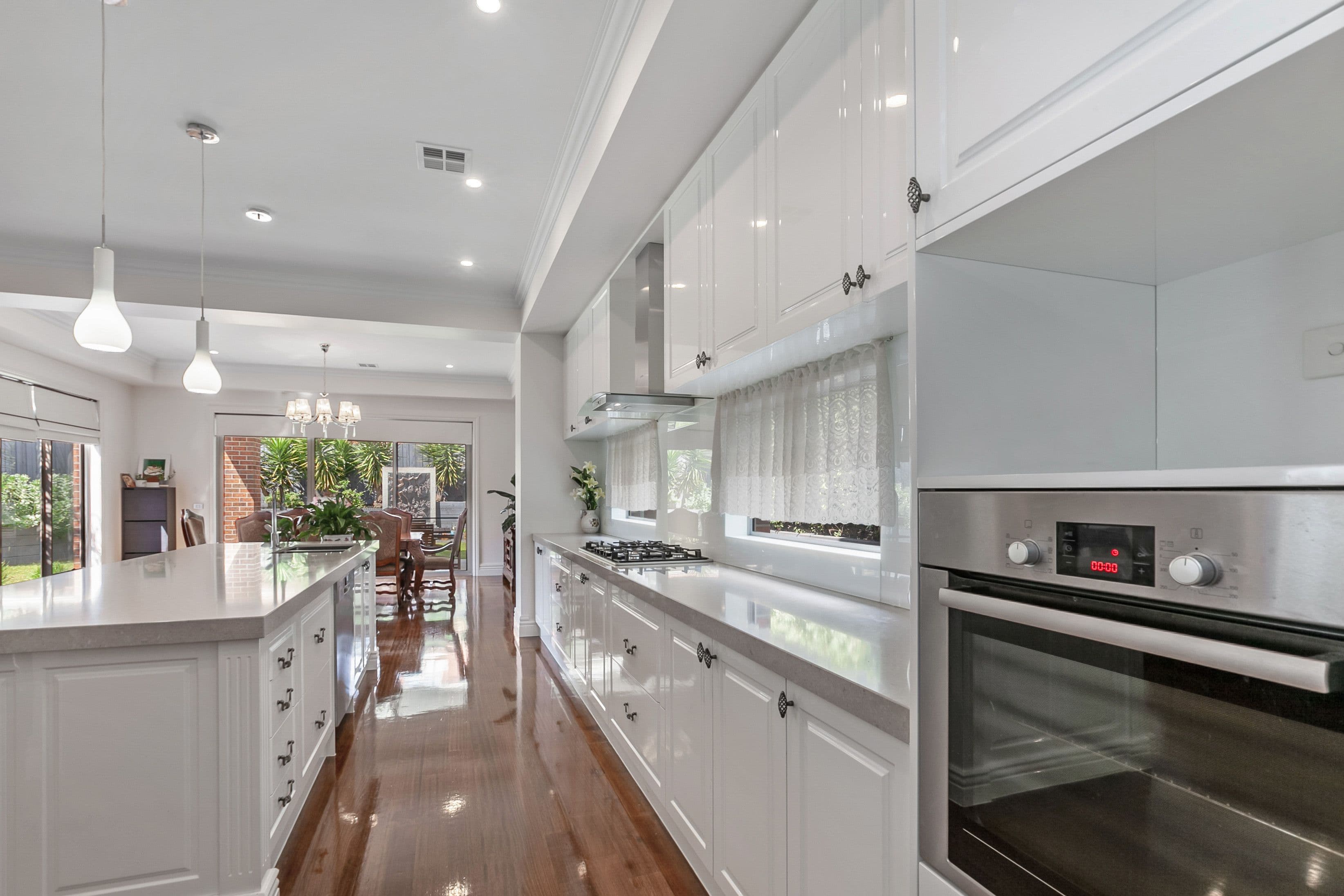 40 Kerrie Road, Glen Waverley VIC 3150, Glen Waverley - Thumbnail 2