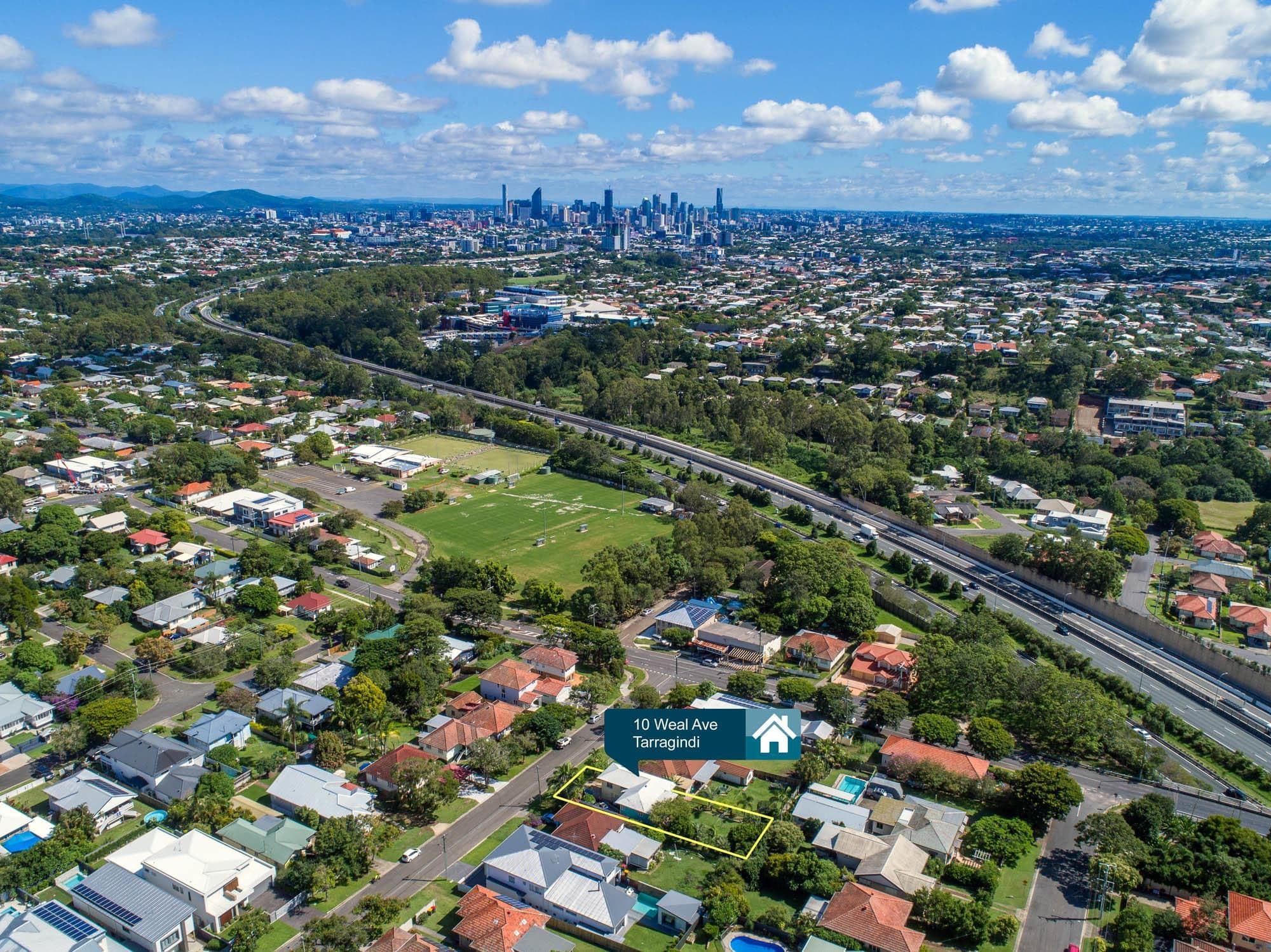 10 Weal Avenue, Tarragindi QLD 4121, Tarragindi - Thumbnail 2