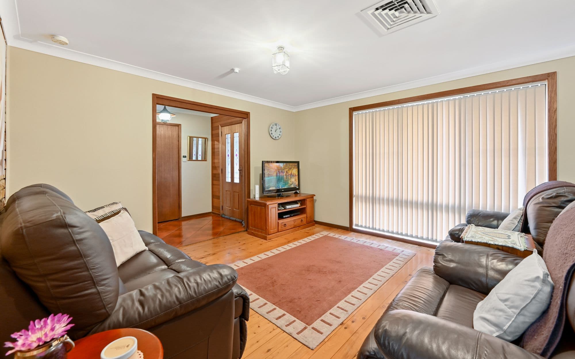 38 Kooloona Crescent, Bradbury NSW 2560, Bradbury - Thumbnail 4
