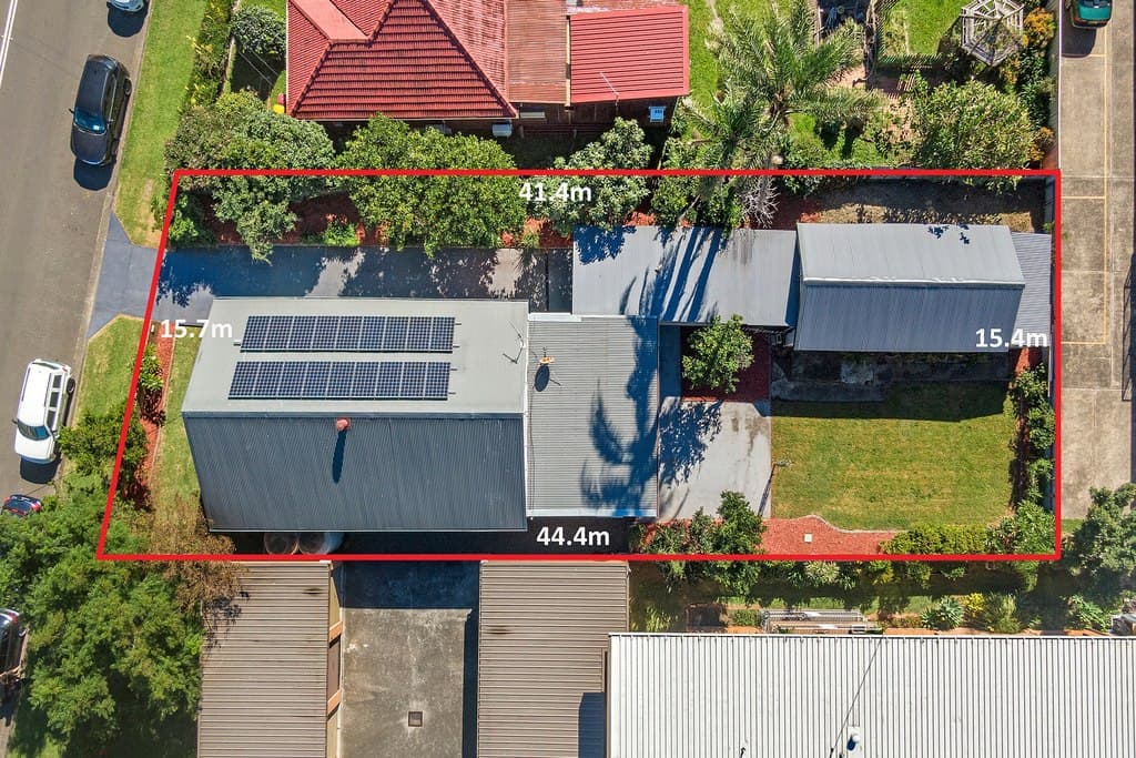 21 Montague Street, Fairy Meadow - Thumbnail 8