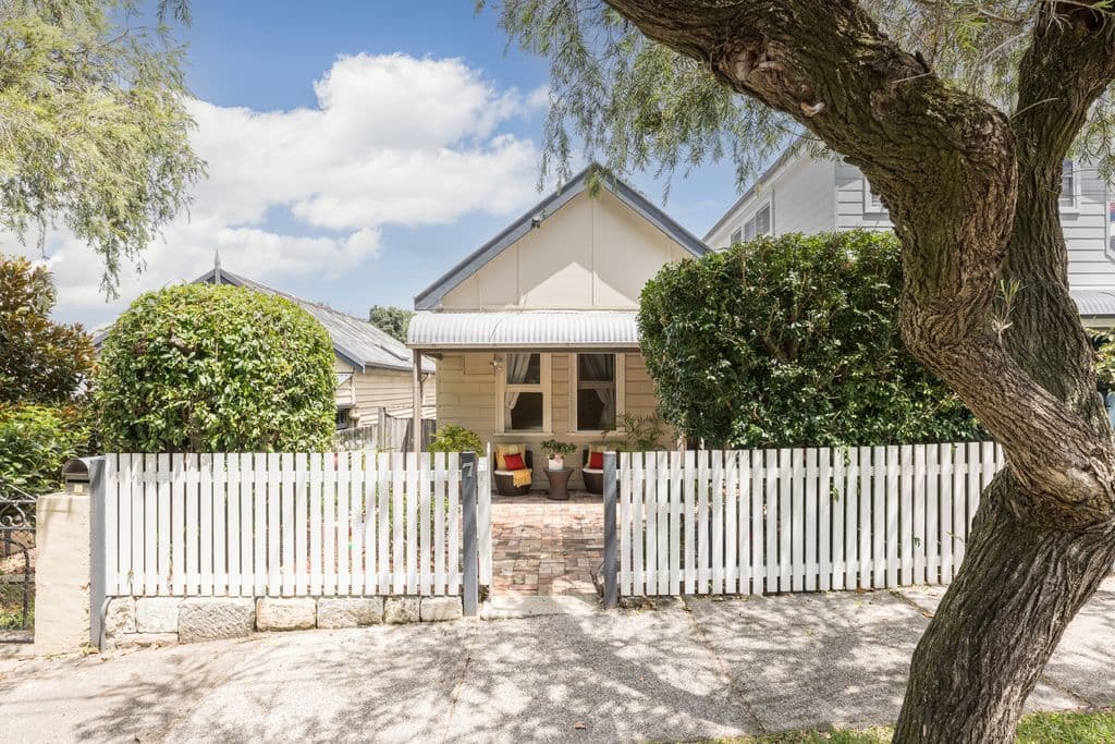 7 Nook Avenue, Neutral Bay - Image 1
