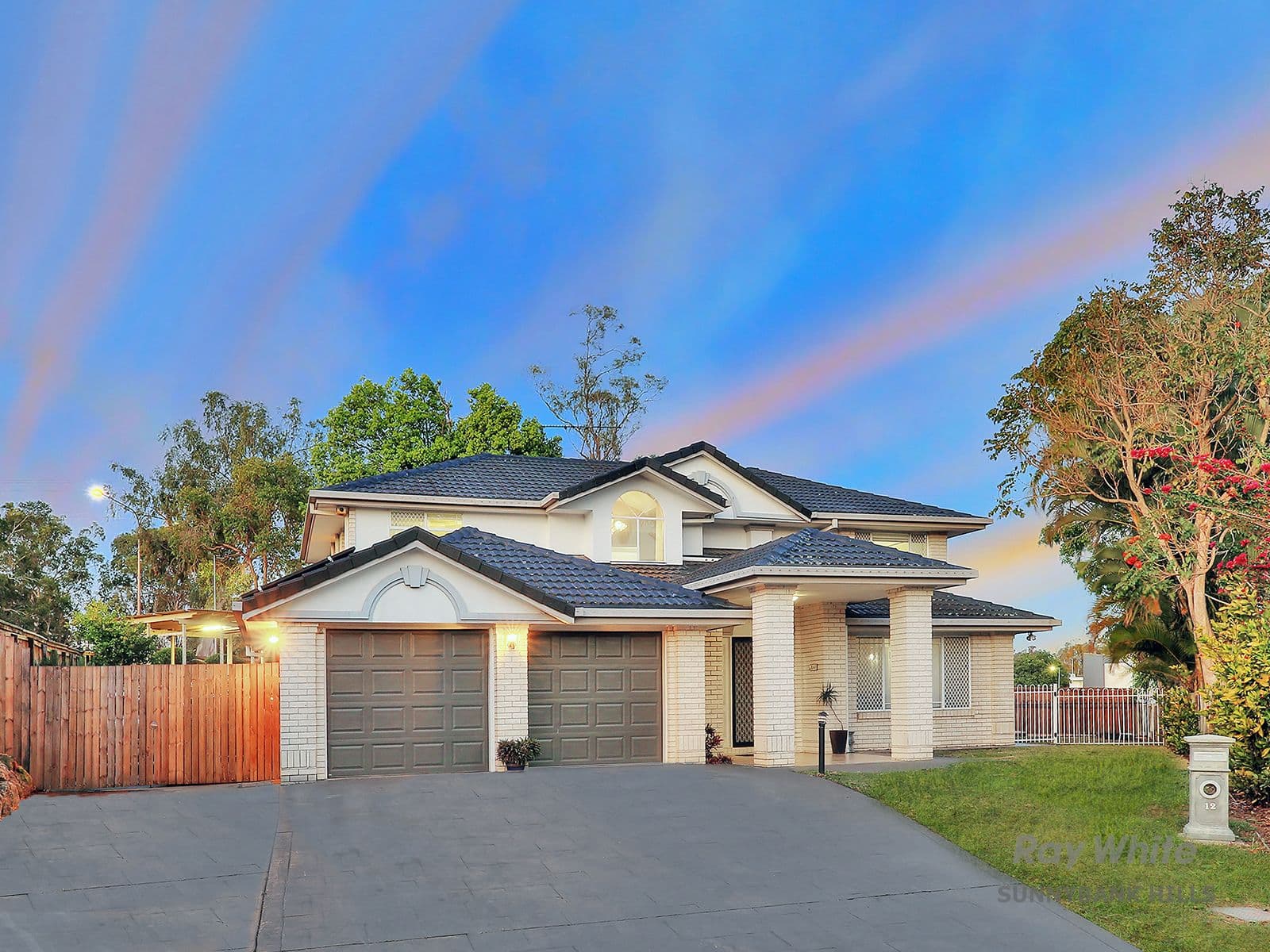 12 Gangar Close, Eight Mile Plains QLD 4113, Eight Mile Plains - Thumbnail 2
