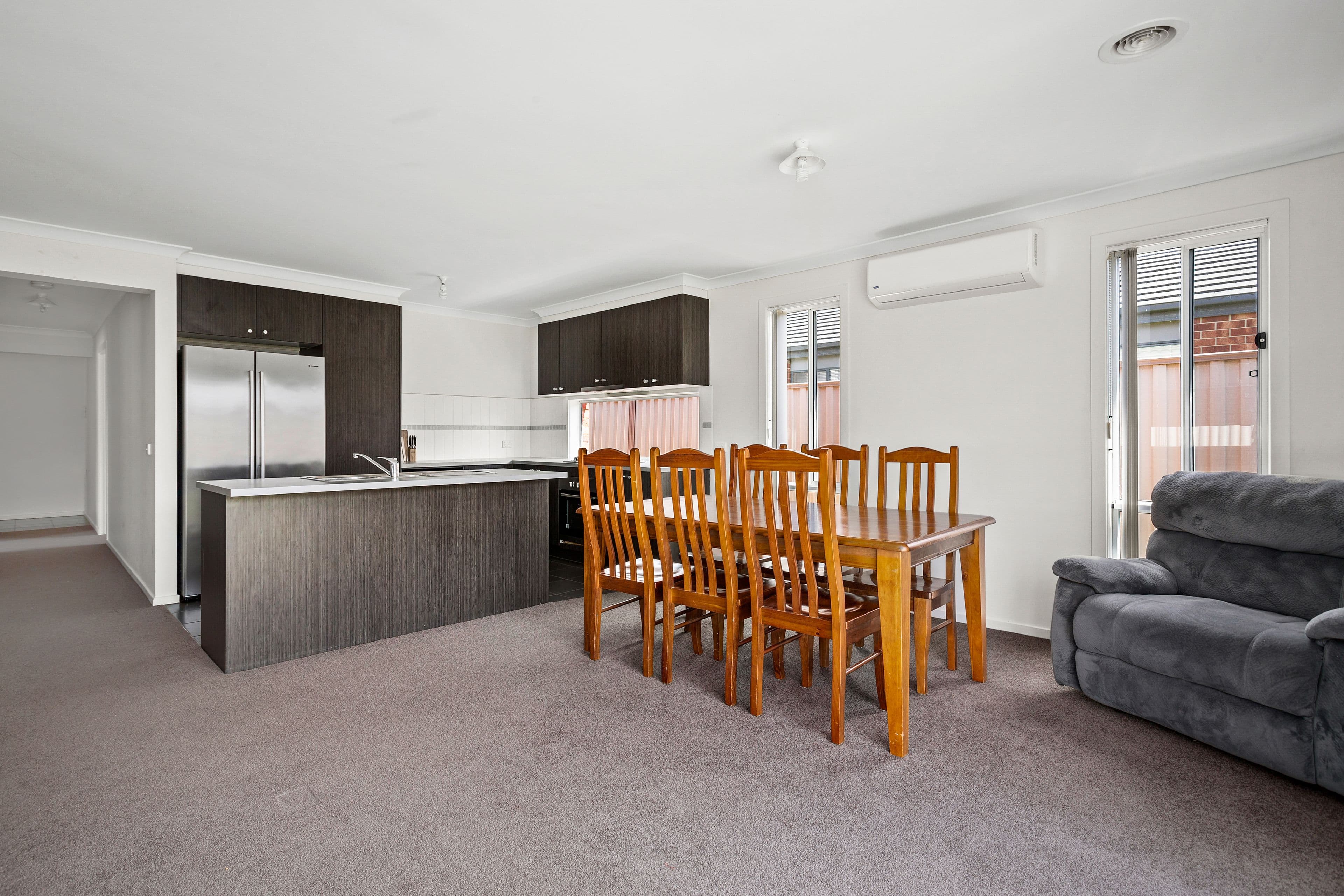 11 Serenity Street, Pakenham VIC 3810, Pakenham - Thumbnail 3
