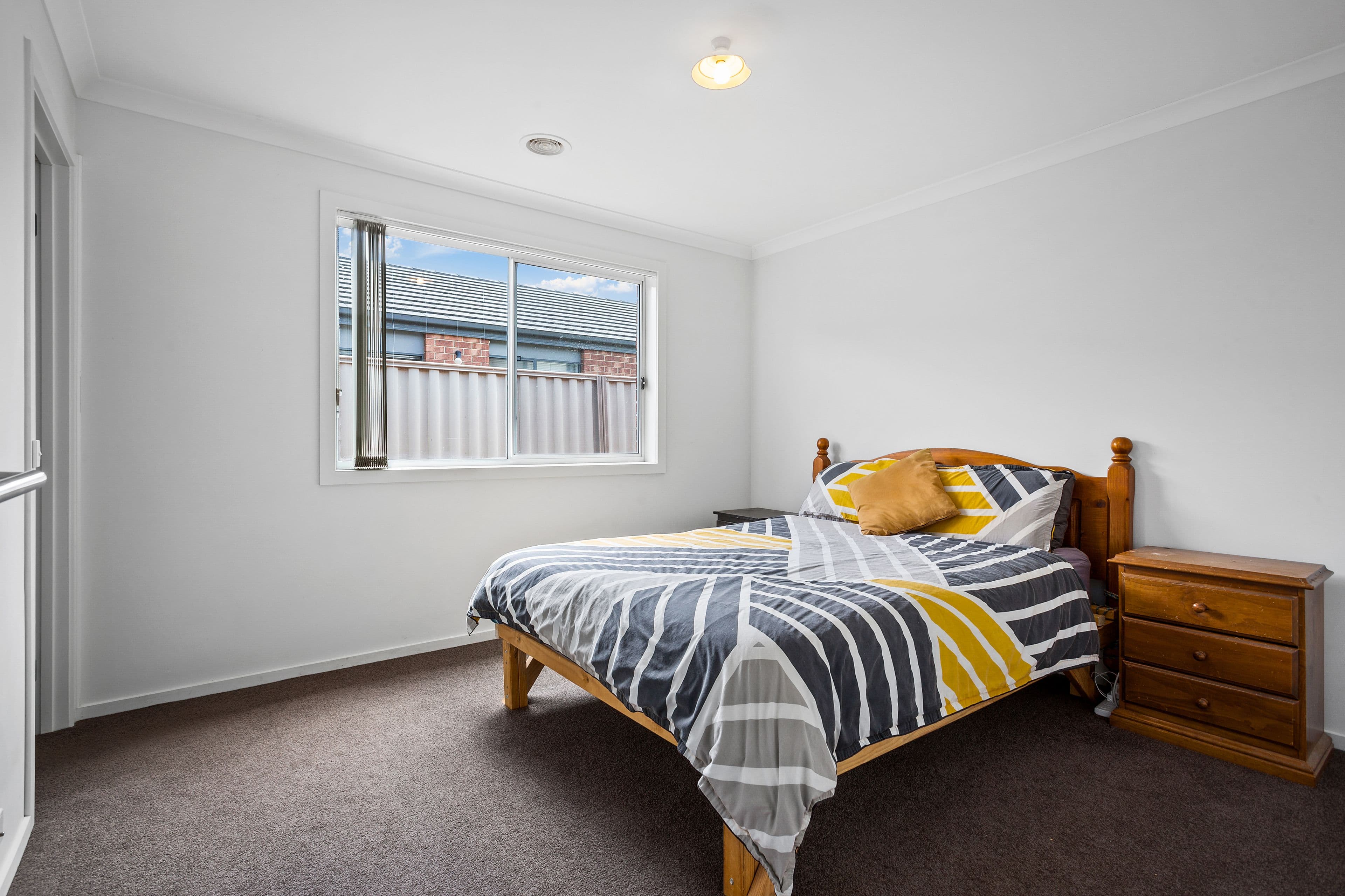 11 Serenity Street, Pakenham VIC 3810, Pakenham - Thumbnail 5