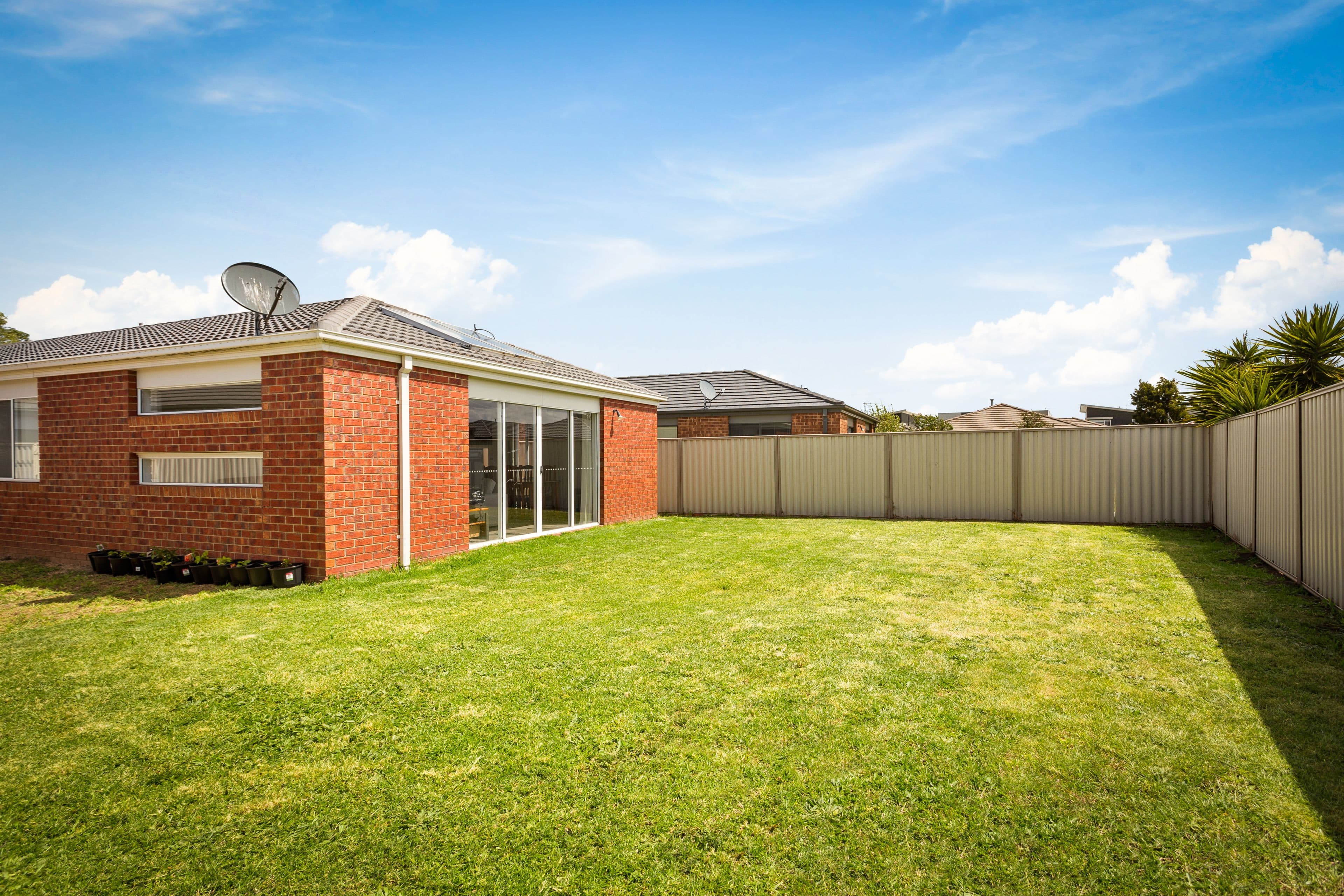 11 Serenity Street, Pakenham VIC 3810, Pakenham - Thumbnail 8