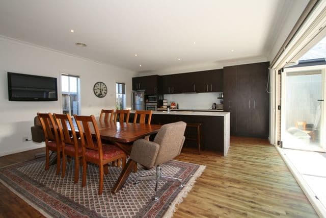 60 McKenzie Road, Cowes VIC 3922, Cowes - Thumbnail 7