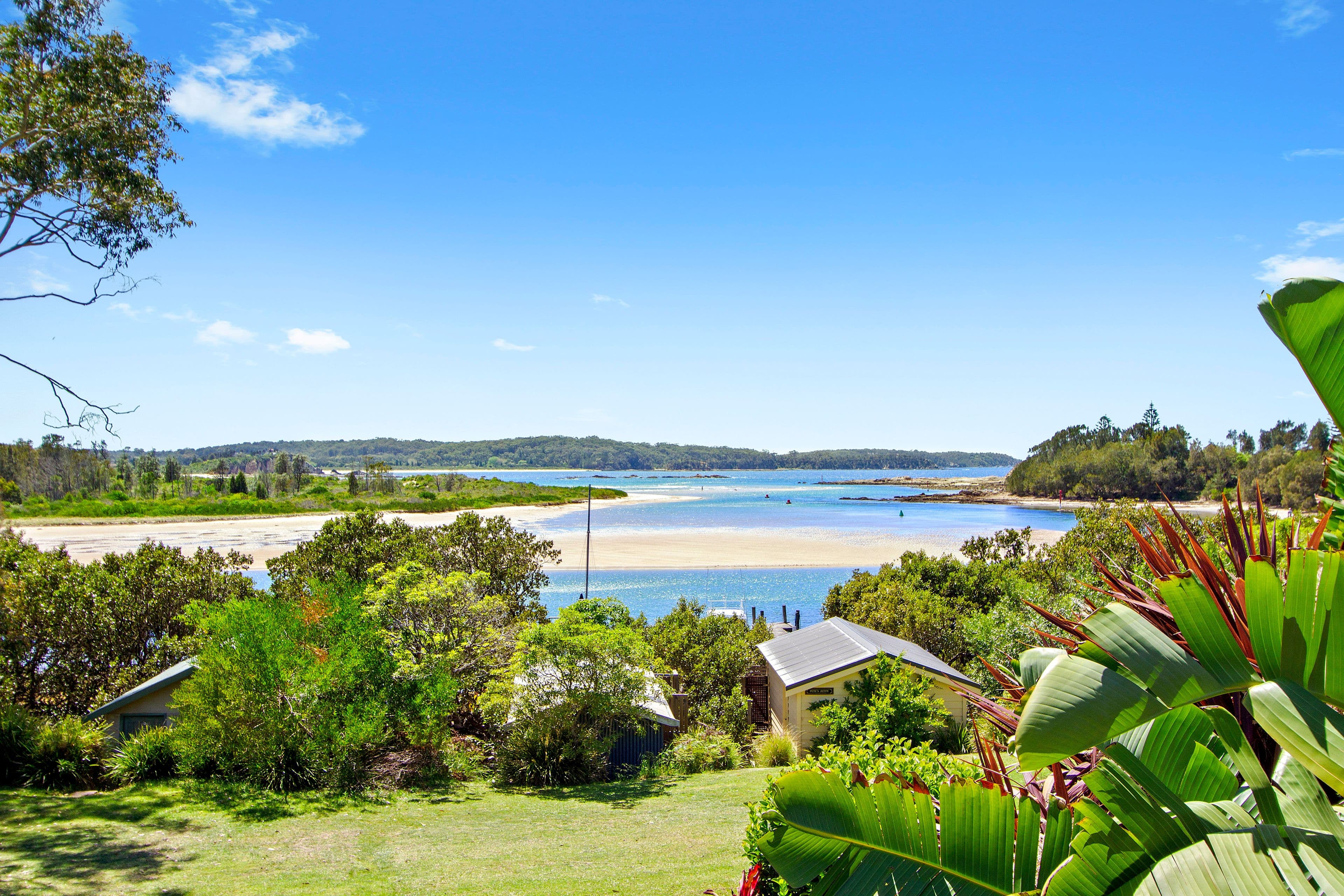 185 Annetts Parade, Mossy Point - Image 1