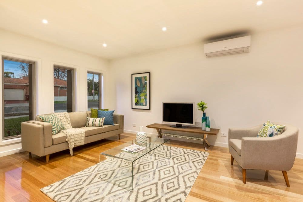 34 Beverley Street, Doncaster East VIC 3109, Doncaster East - Thumbnail 2