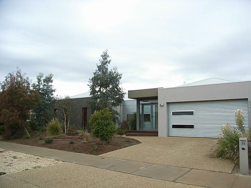 5 Sunset Avenue, ECHUCA VIC 3564, Echuca - Image 1