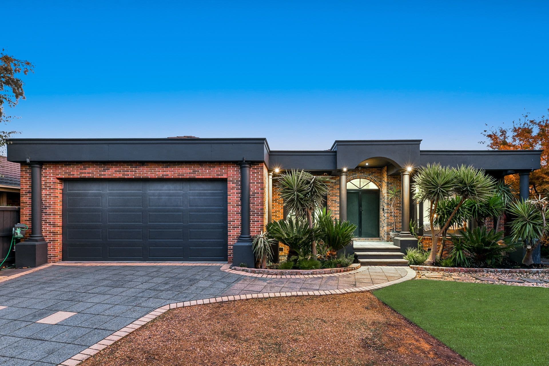 27 Marlesford Crescent, Berwick VIC 3806, Berwick - Image 1