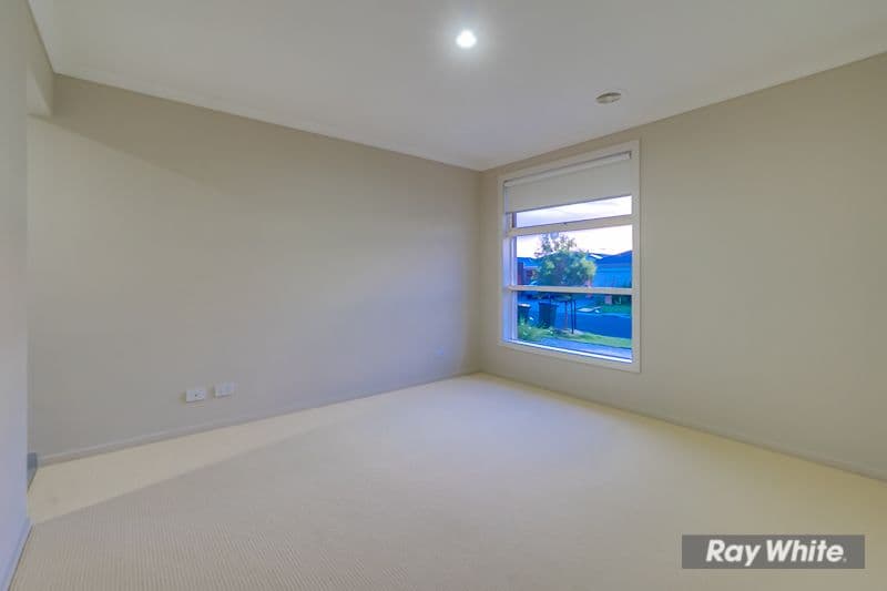38 Tyler Crescent, Tarneit VIC 3029, Tarneit - Thumbnail 4