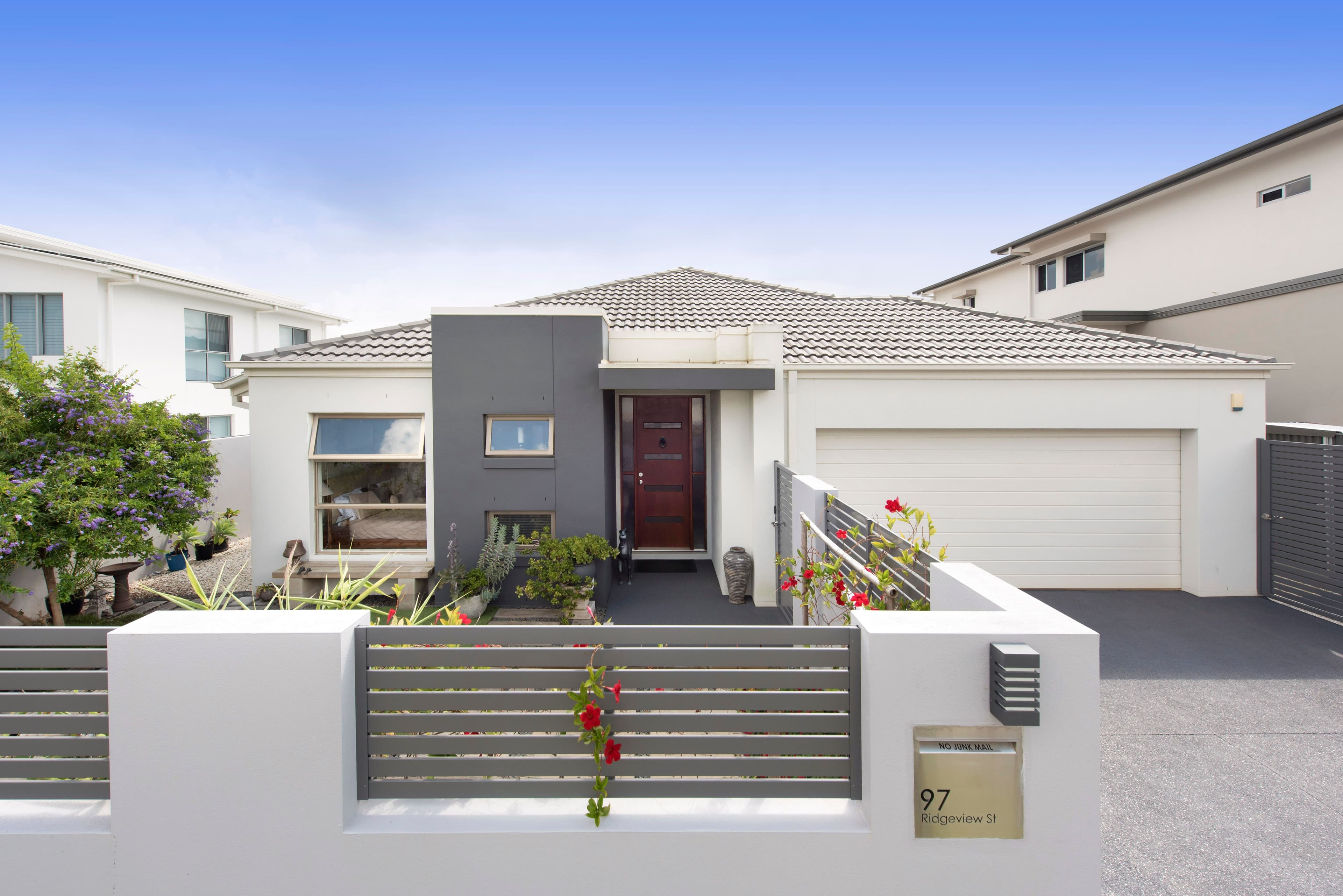 97 Ridgeview Street, Carindale QLD 4152, Carindale - Image 1