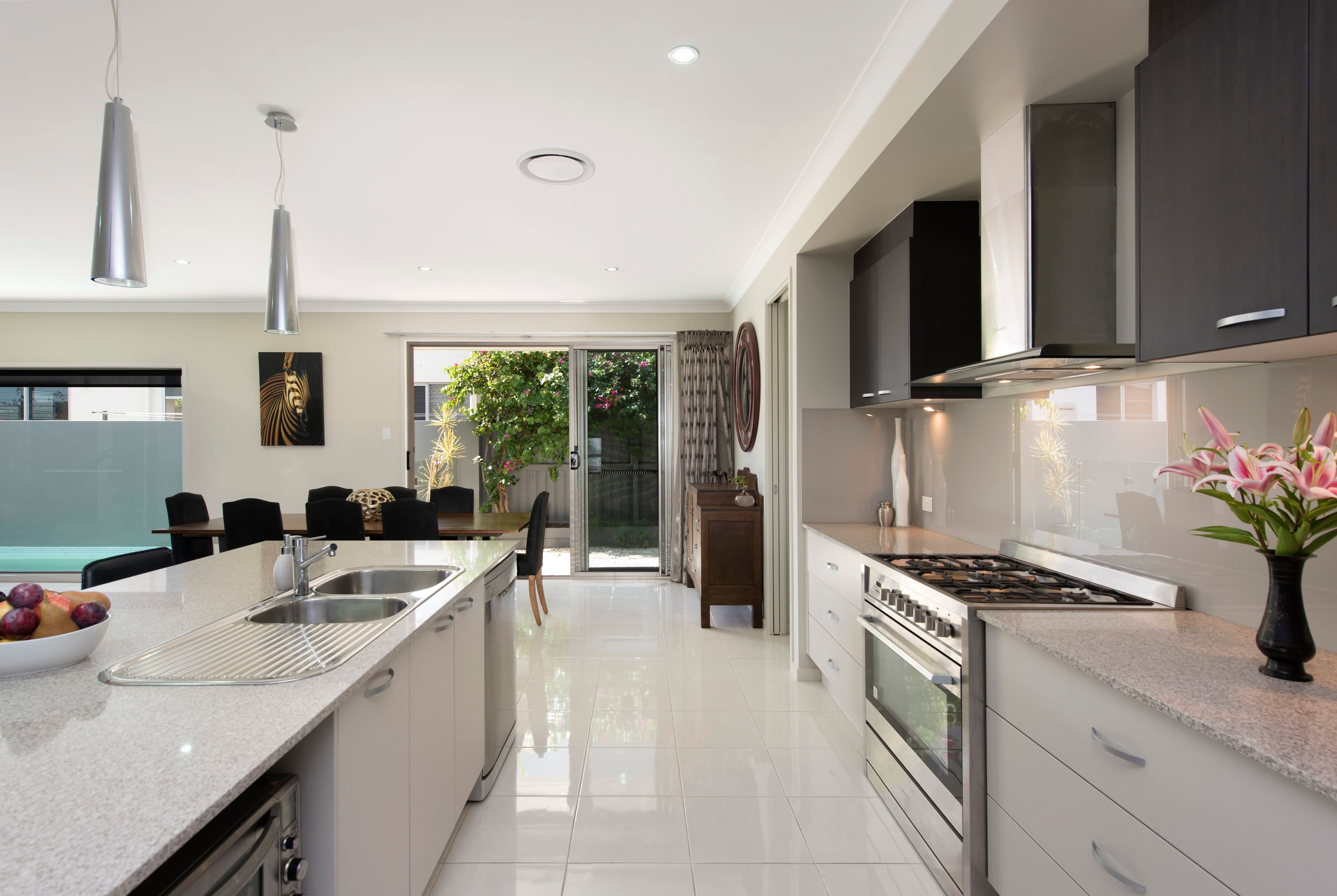 97 Ridgeview Street, Carindale QLD 4152, Carindale - Thumbnail 3