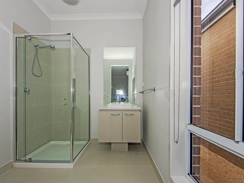 3 Keel Street, Point Cook VIC 3030, Point Cook - Thumbnail 3
