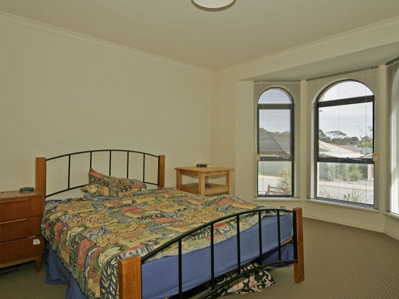 63B Erebus Circuit, Morphett Vale - Thumbnail 7