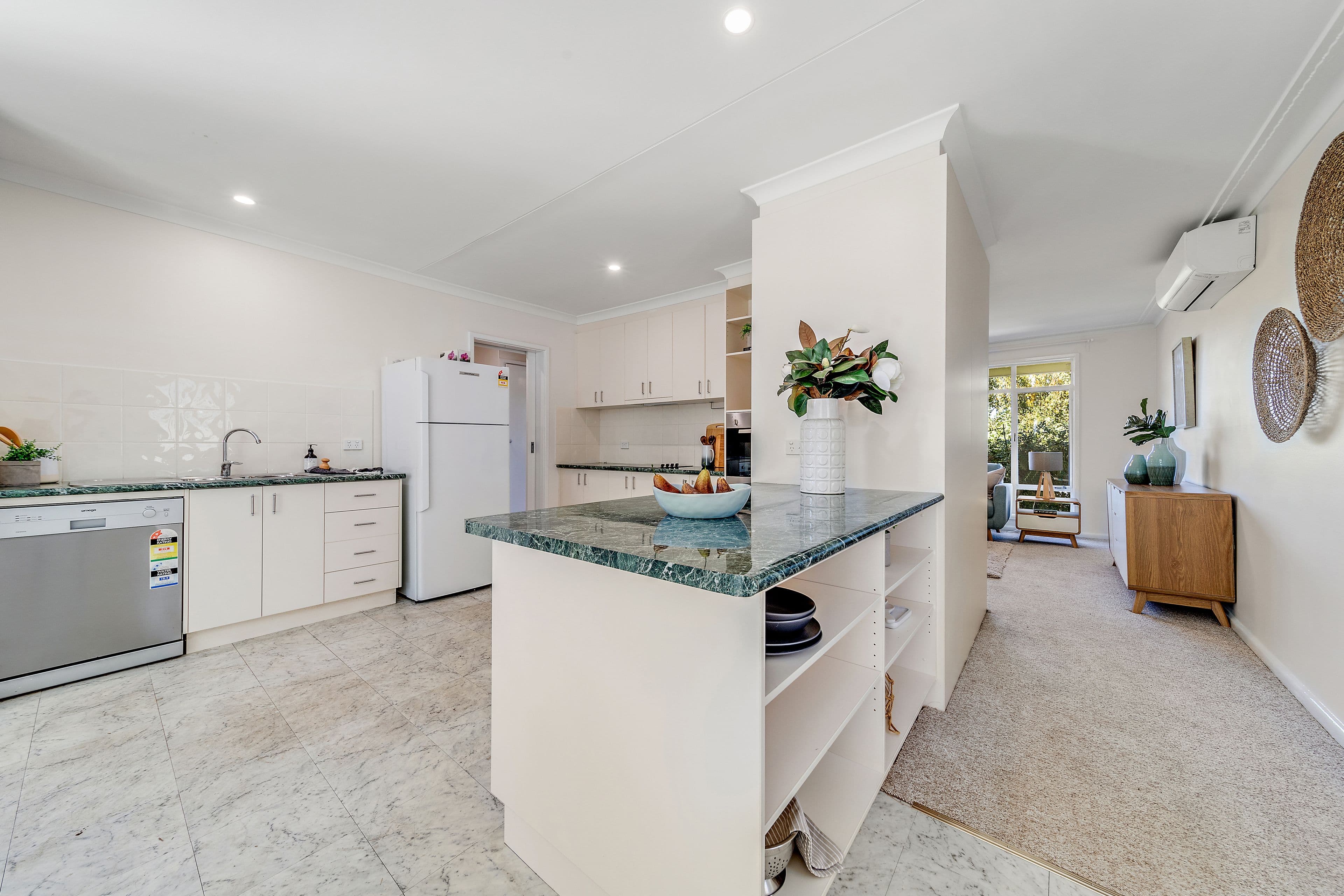 14 Glenorchy Street, Lyons ACT 2606, Lyons - Thumbnail 3