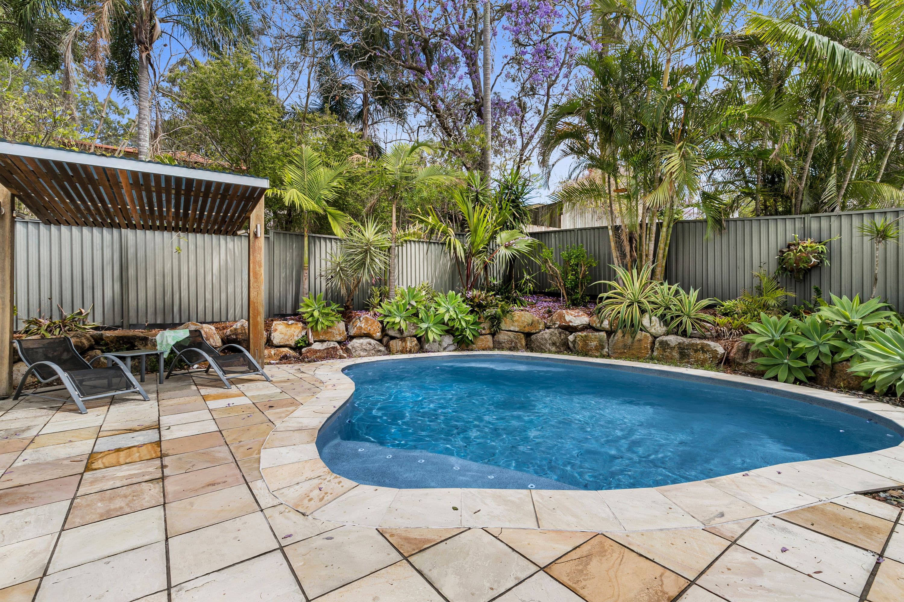 4 Lee Place, Killarney Heights, Killarney Heights - Thumbnail 2