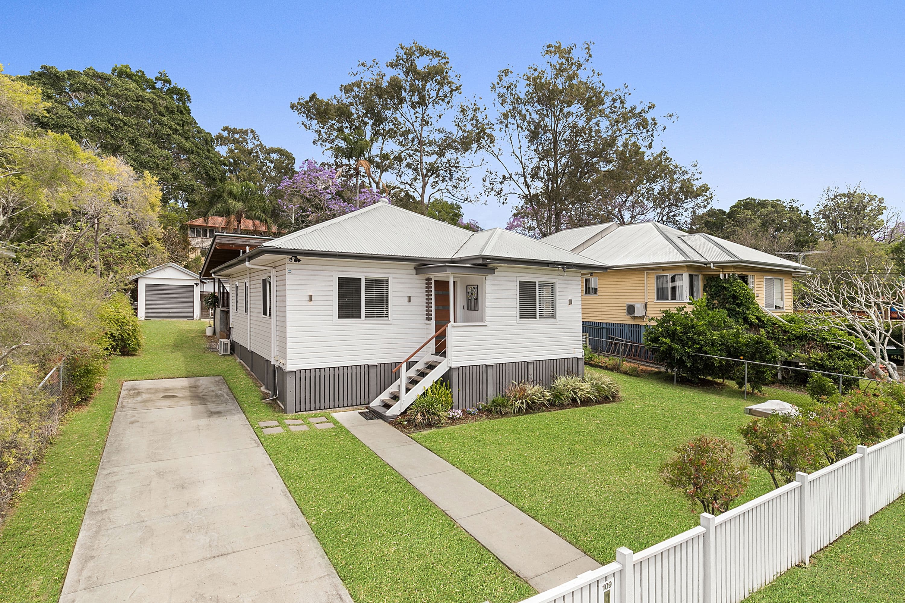 4 Lee Place, Killarney Heights, Killarney Heights - Thumbnail 3