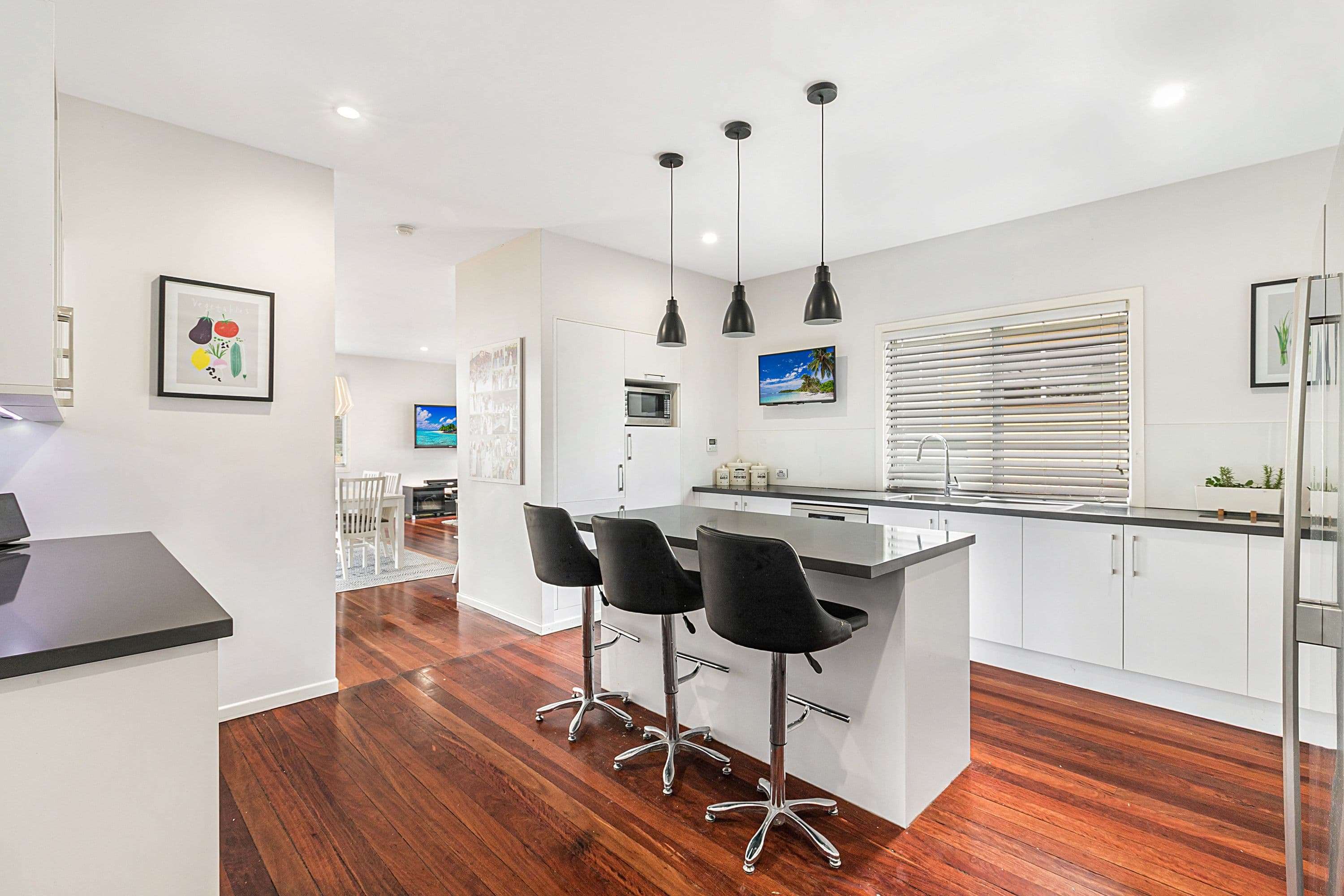 4 Lee Place, Killarney Heights, Killarney Heights - Thumbnail 4