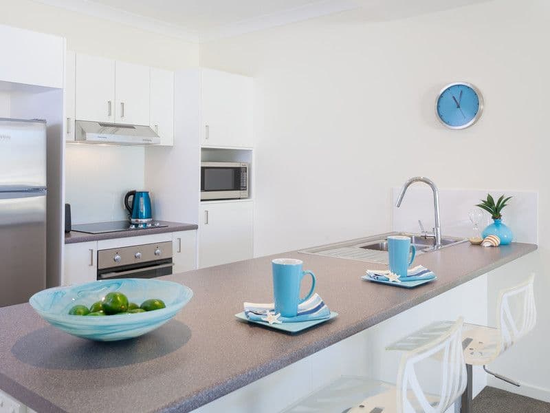 2 Tallebudgera Drive, Palm Beach QLD 4221, Palm Beach - Thumbnail 4