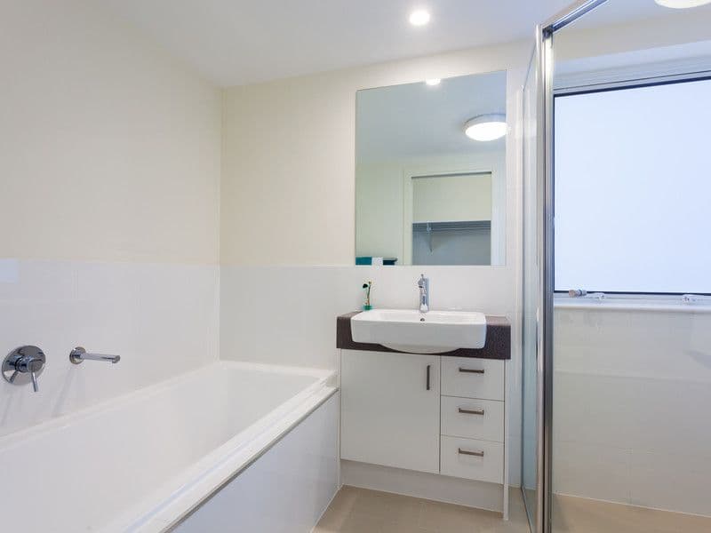 2 Tallebudgera Drive, Palm Beach QLD 4221, Palm Beach - Thumbnail 5