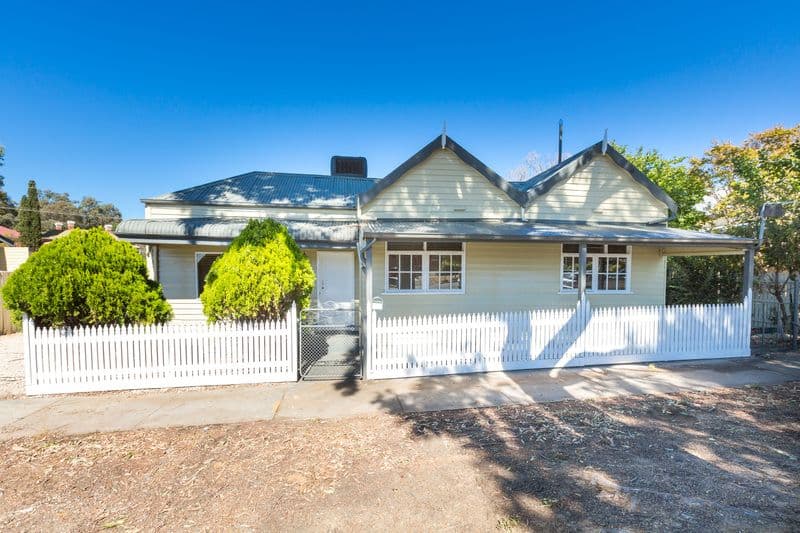 38 Peel Street, Quarry Hill VIC 3550, Quarry Hill - Image 1