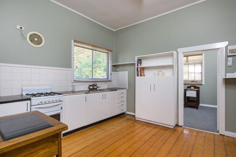38 Peel Street, Quarry Hill VIC 3550, Quarry Hill - Thumbnail 3