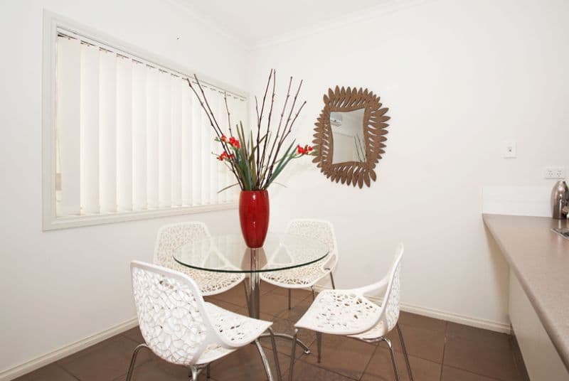2 Emerald Court, GREENSBOROUGH VIC 3088, Greensborough - Thumbnail 4