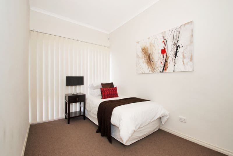2 Emerald Court, GREENSBOROUGH VIC 3088, Greensborough - Thumbnail 7