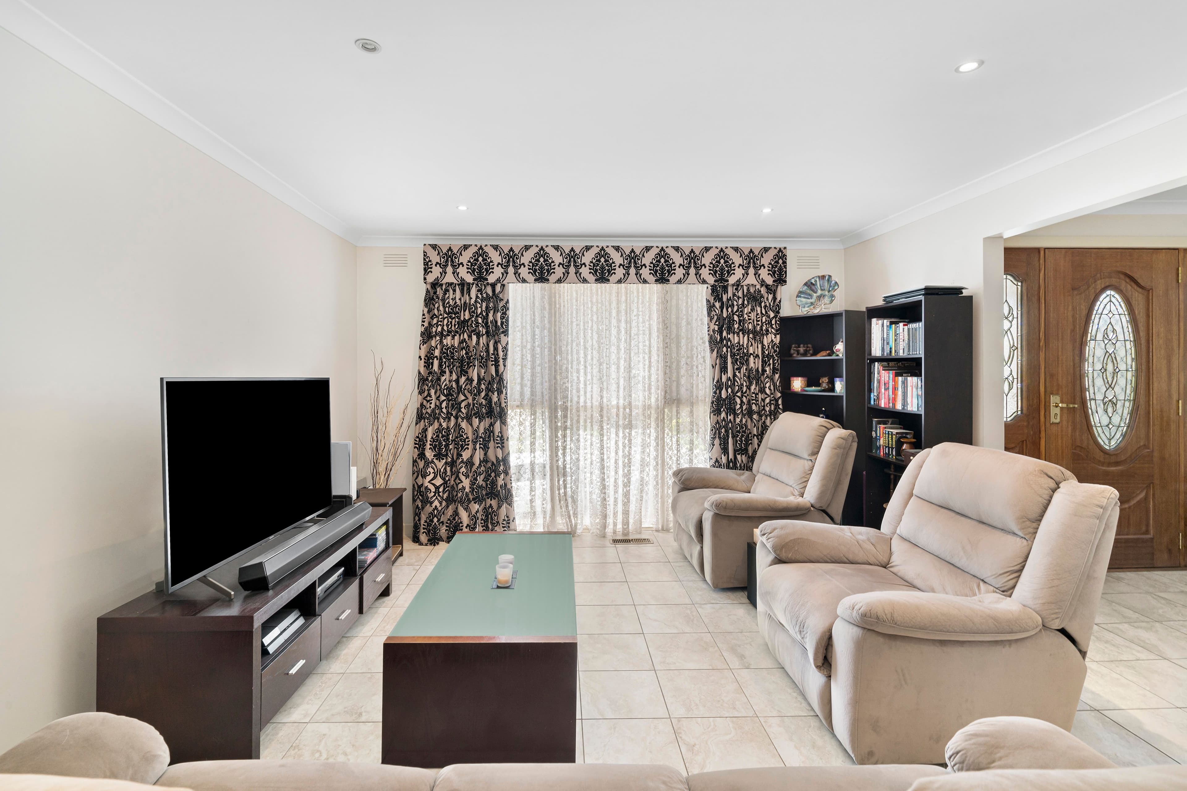 6 Abor Court, Frankston VIC 3199, Frankston - Thumbnail 3