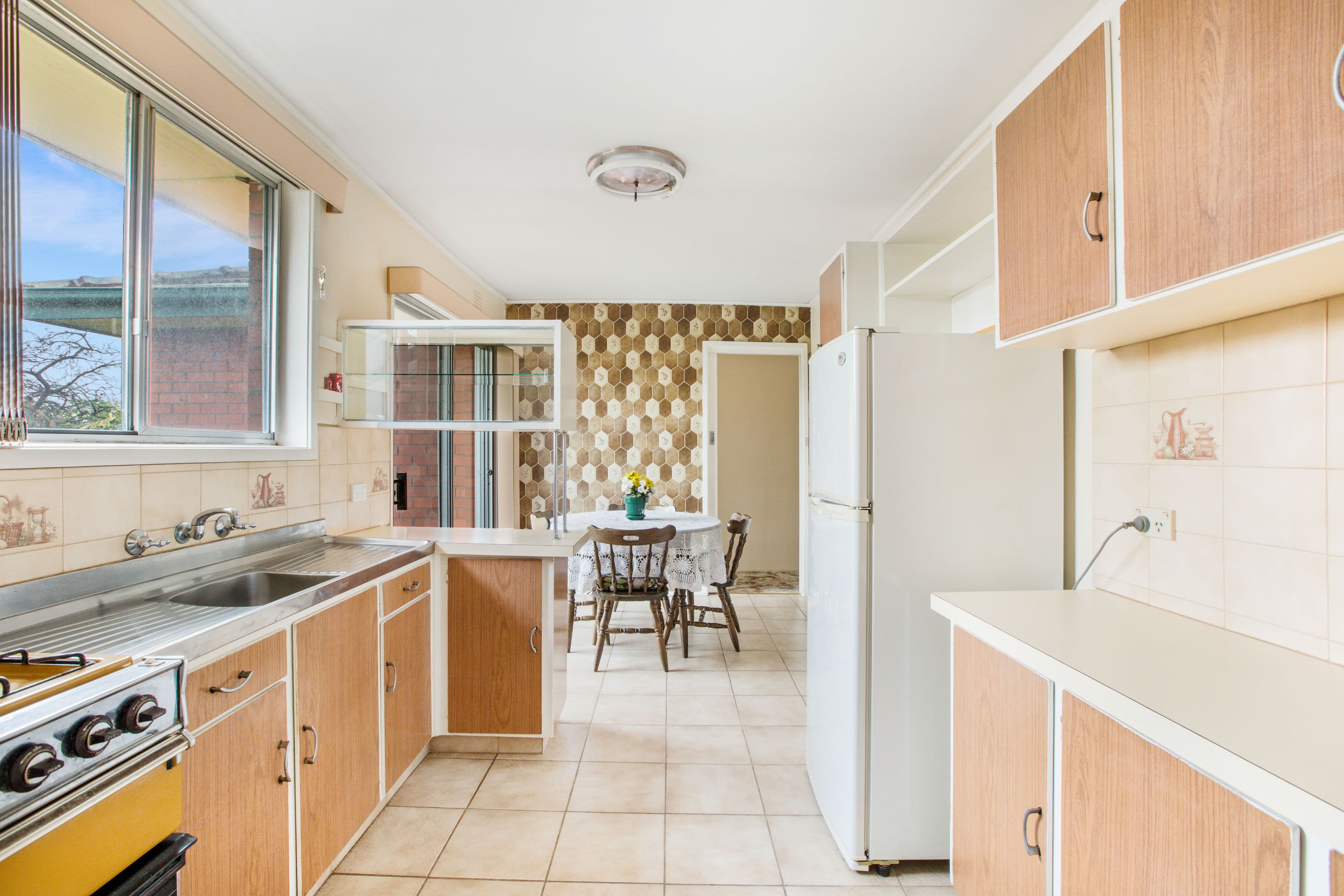 7 Koroit Avenue, Dallas VIC 3047, Dallas - Thumbnail 5