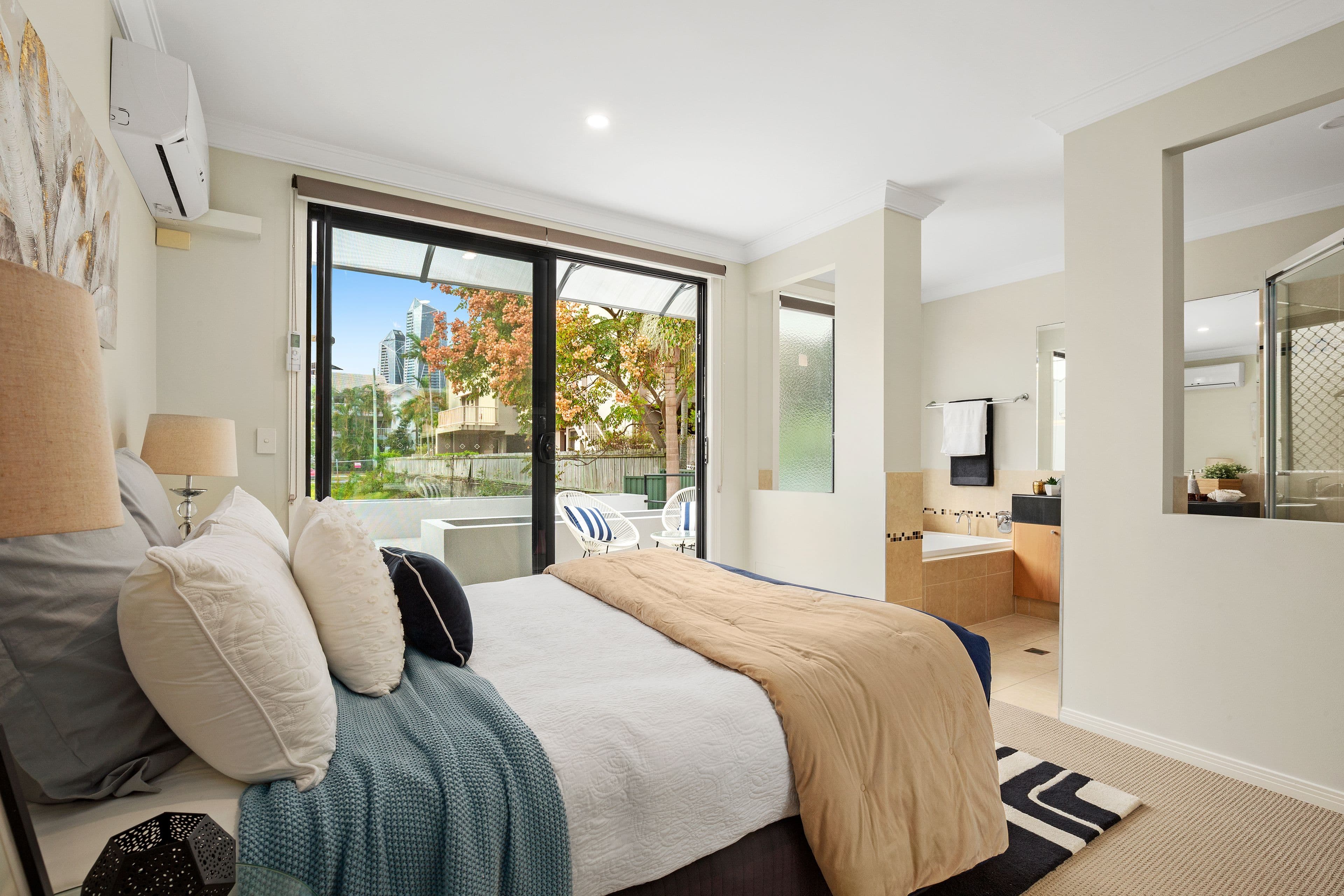 9 Rosewood Avenue, Broadbeach QLD 4218, Broadbeach - Thumbnail 7