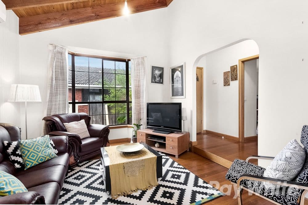 10 Selbourne Street, Coburg VIC 3058, Coburg - Thumbnail 2