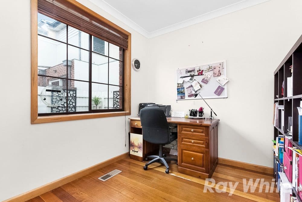 10 Selbourne Street, Coburg VIC 3058, Coburg - Thumbnail 8
