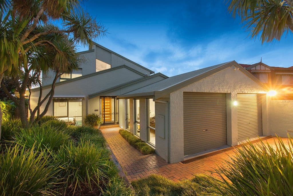 8 Evelyn Court, Dingley Village VIC 3172, Dingley Village - Thumbnail 2