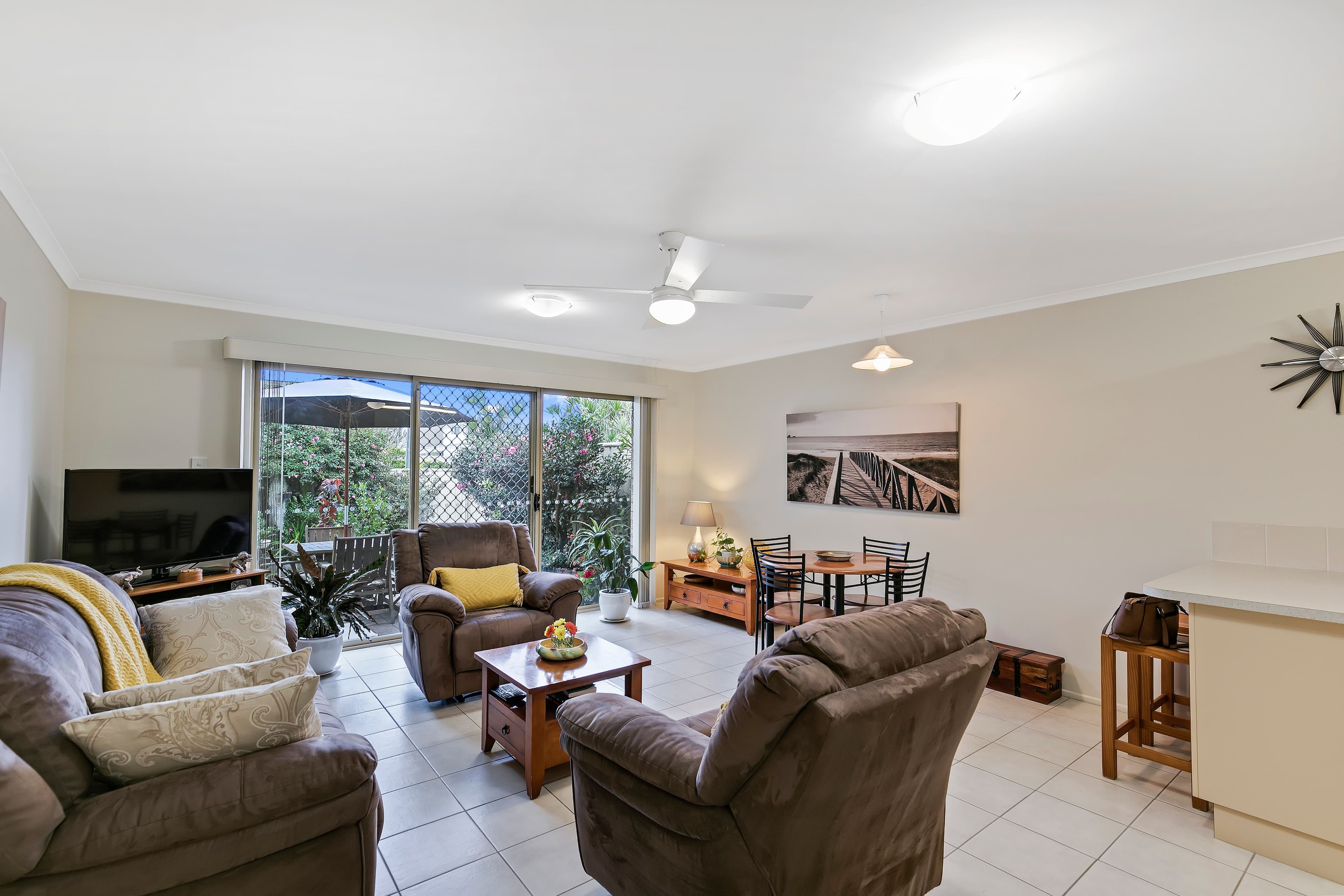 4-6 Cootamundra Drive, Mountain Creek QLD 4557, Mountain Creek - Thumbnail 4