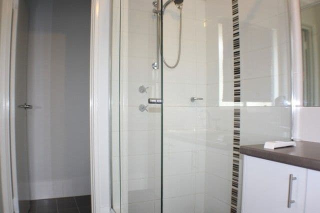 2 Shaftesbury Way, WELLARD WA 6170, Wellard - Thumbnail 4