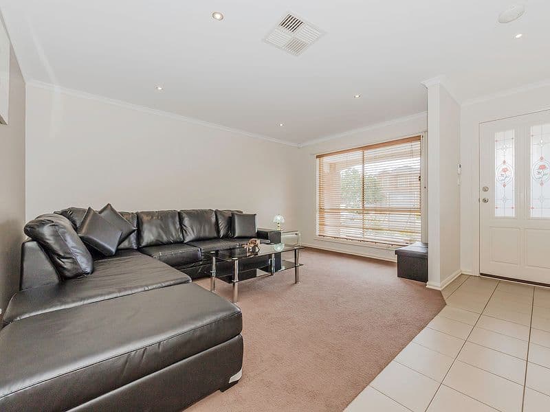 18 Tahlee Road, Tarneit VIC 3029, Tarneit - Thumbnail 2