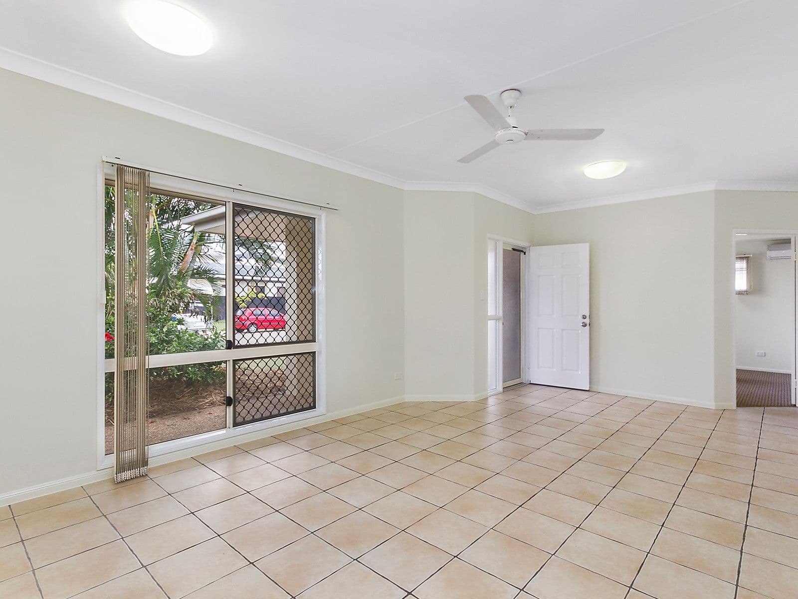 43 Estuary Parade, Douglas QLD 4814, Douglas - Thumbnail 4