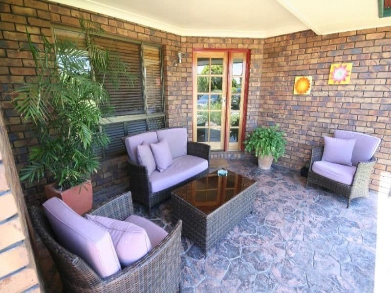 17 Hills Avenue, BILOELA QLD 4715, Biloela - Thumbnail 2