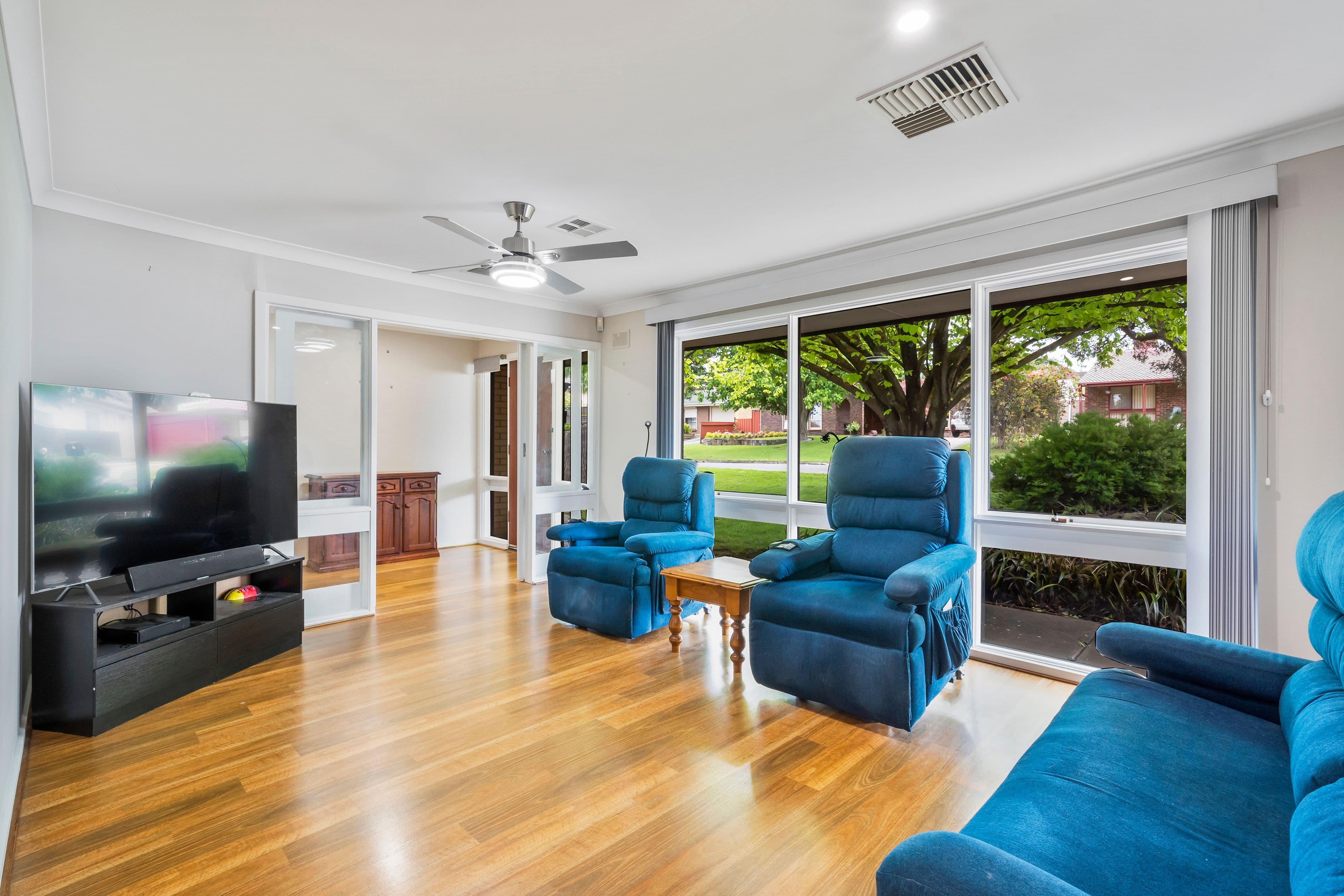 21 Ellwood Avenue, Para Vista SA 5093, Para Vista - Thumbnail 4