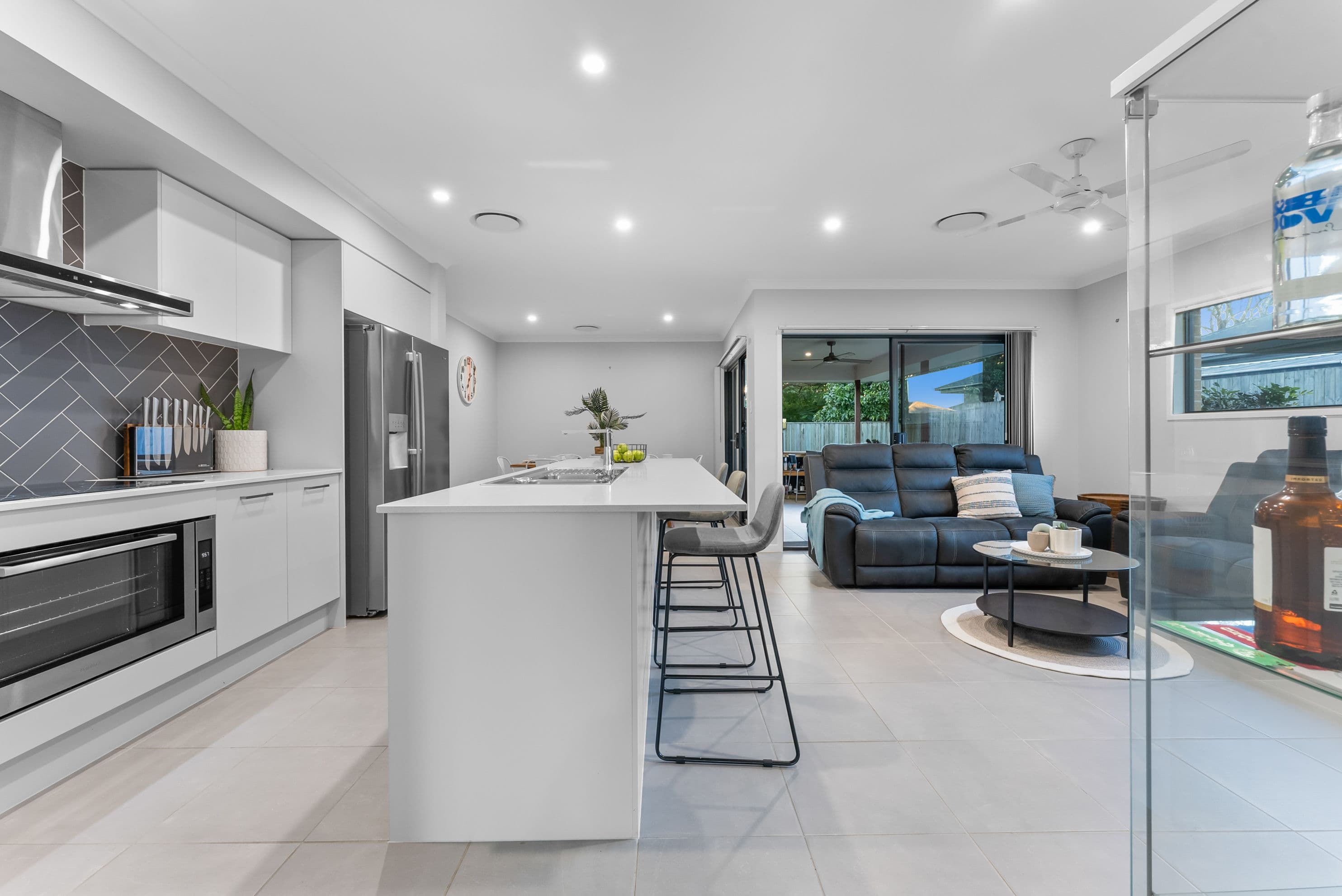38 Benham Avenue, Kallangur QLD 4503, Kallangur - Thumbnail 2