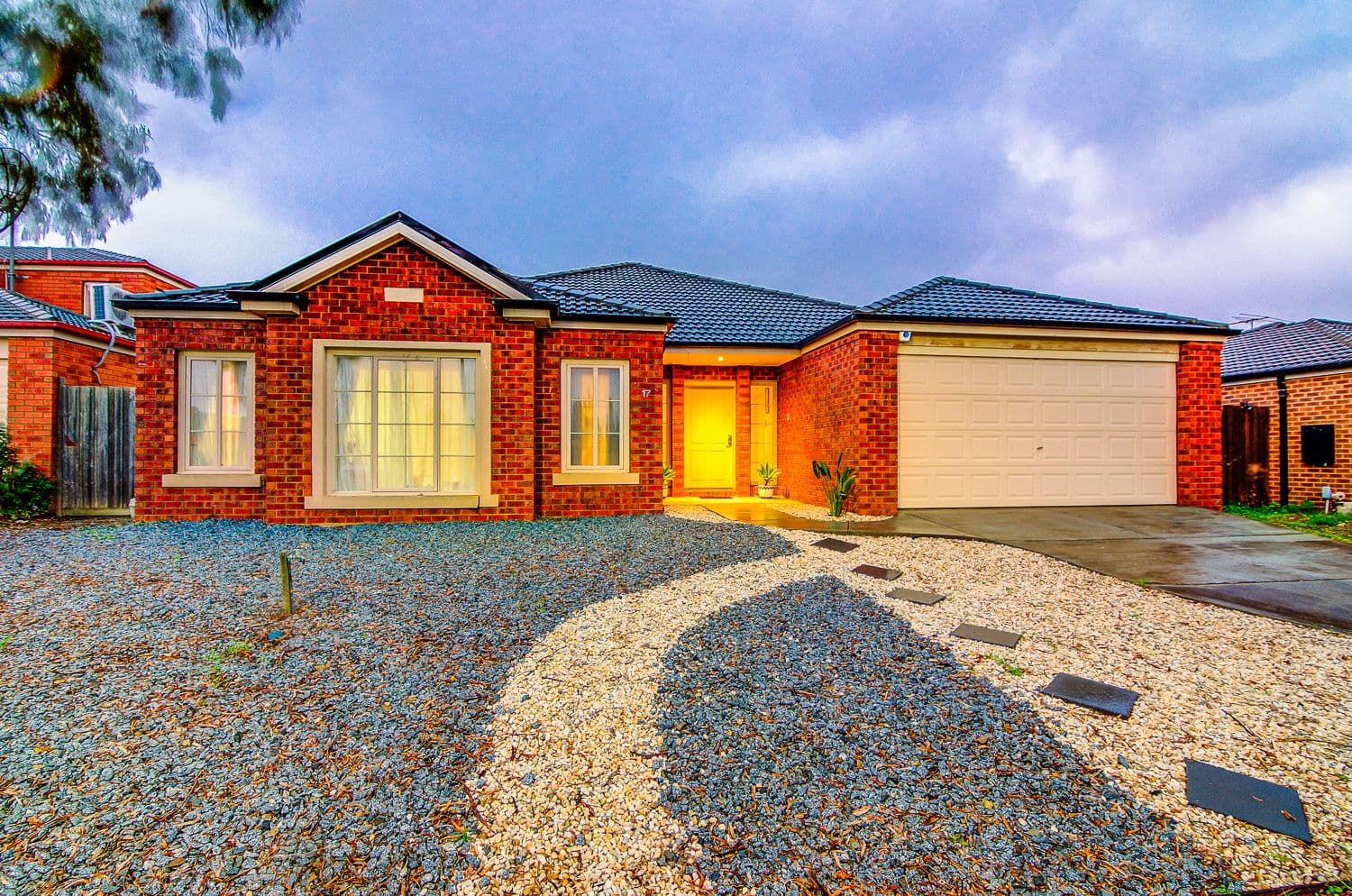 17 Ellesmere Way, Truganina VIC 3029, Truganina - Thumbnail 2